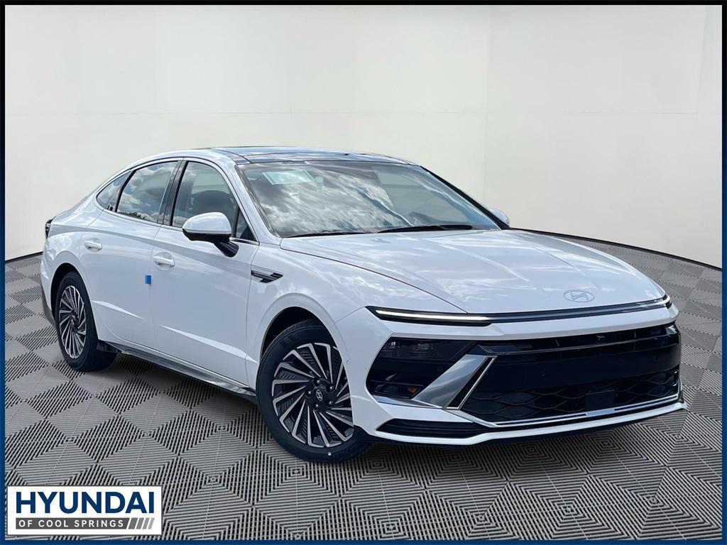 2025 Hyundai Sonata Hybrid Limited's photo