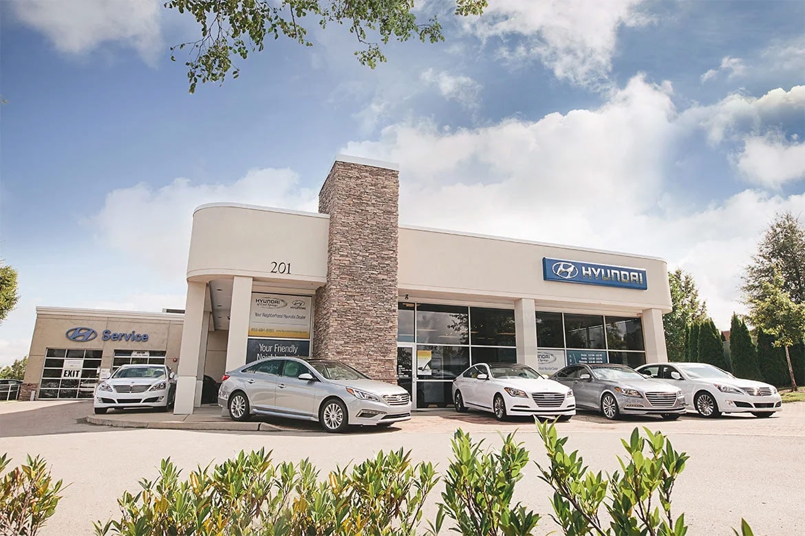 Hyundai of Cool Springs Exterior
