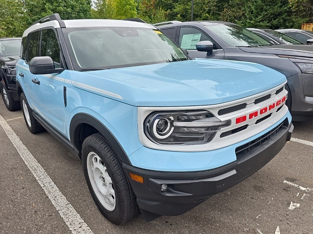2024 Ford Bronco Sport Heritage photo 2