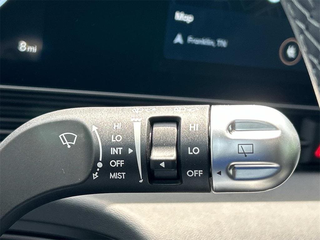 2025 Hyundai IONIQ 5 SEL - Photo 31