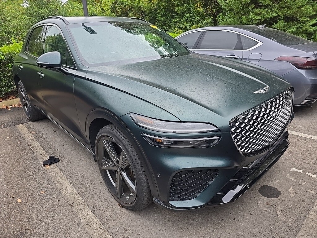 2023 Genesis GV70 2.5T Sport Prestige photo 2