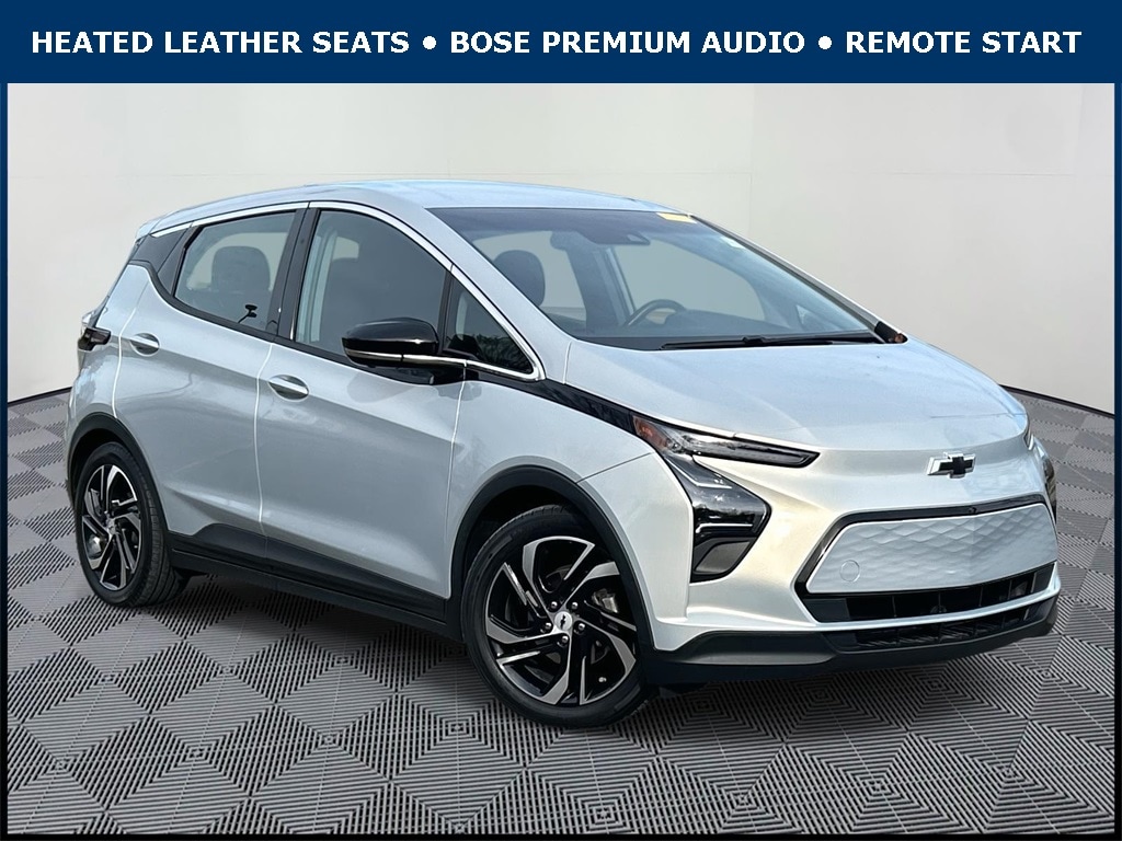 Used 2022 Chevrolet Bolt EV 2LT Hatchback