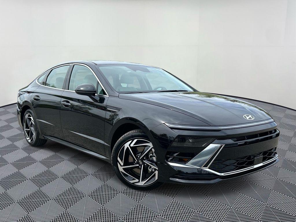 2026 Hyundai Sonata SEL AWD's photo