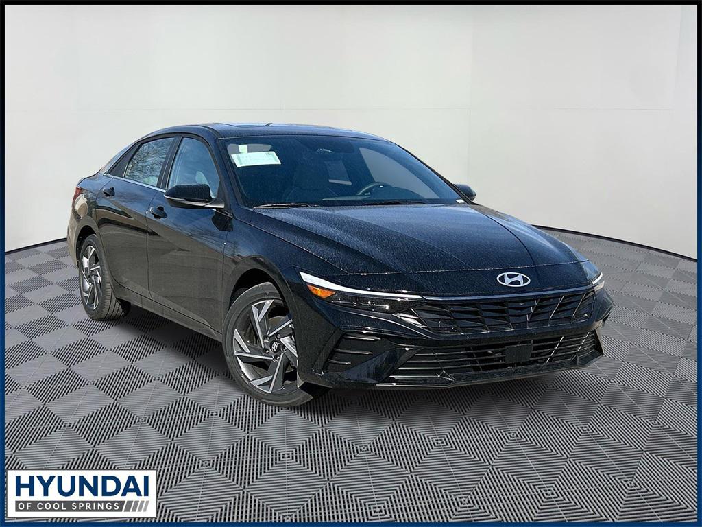 2025 Hyundai Elantra Hybrid Limited