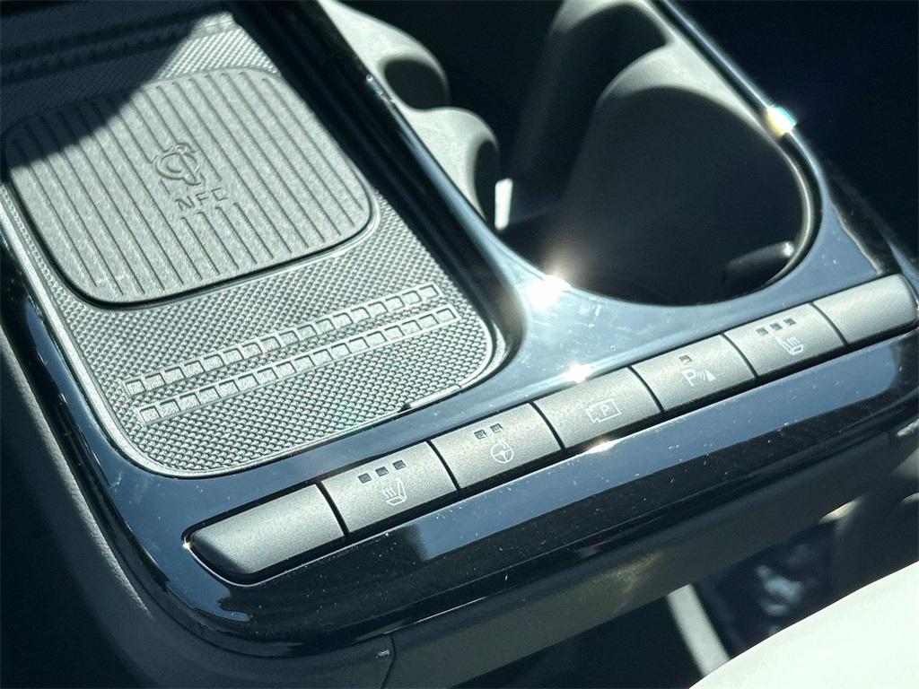 2025 Hyundai IONIQ 5 SEL - Photo 33