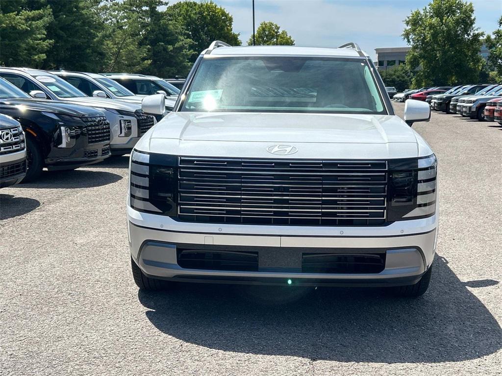 2026 Hyundai Palisade Limited photo 2