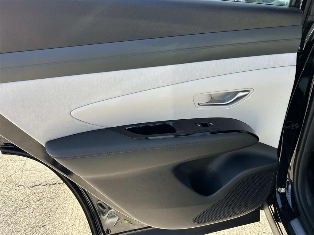 2026 Hyundai Tucson Limited - Photo 22