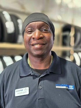 Staff member ANTONIO SMITH from ID_7ef1bb