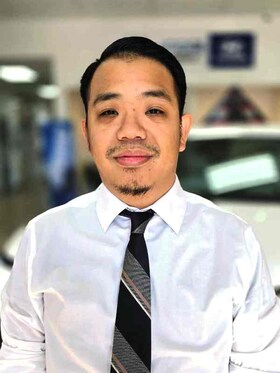 Staff member BRIAN QUACH from ID_4dc74903dfcc