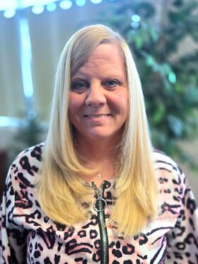 Staff member KRISTY JOHNSON from ID_4ca083