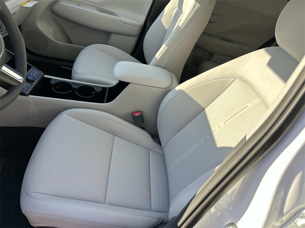 2026 Hyundai Kona SEL Premium - Photo 14