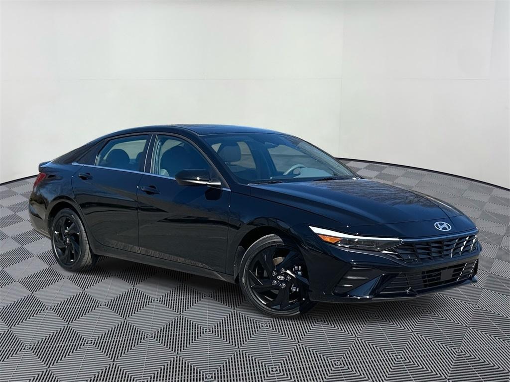 New 2026 Hyundai Elantra SEL Sport Premium Sedan