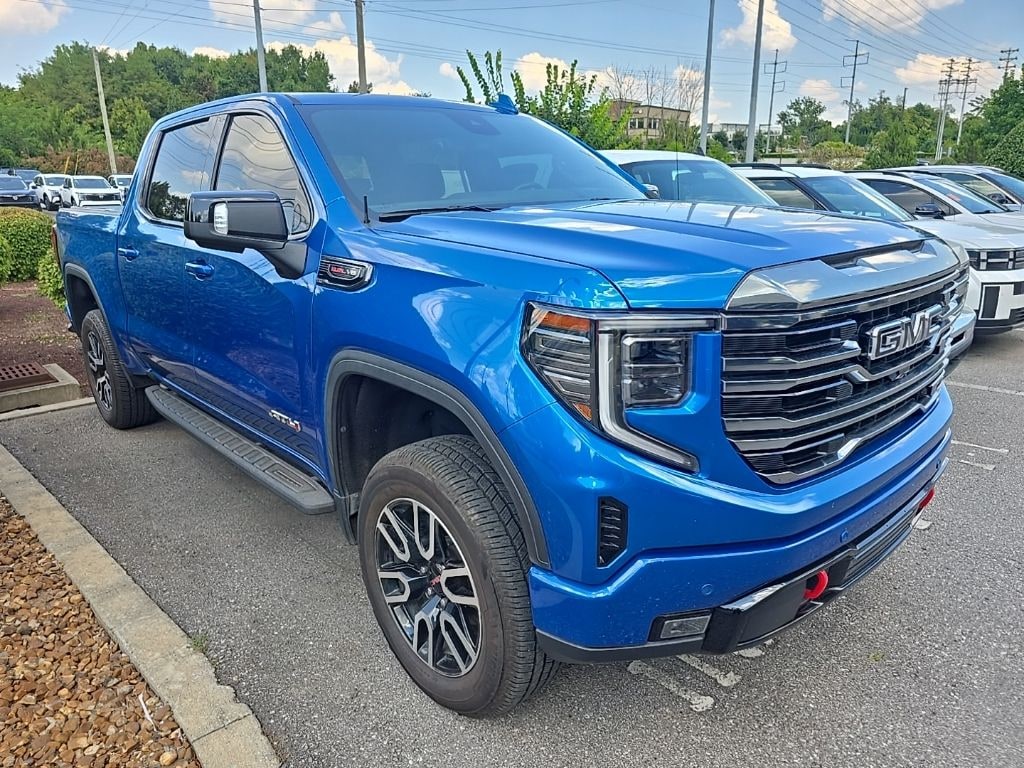 Used 2022 GMC Sierra 1500 AT4 Truck Crew Cab