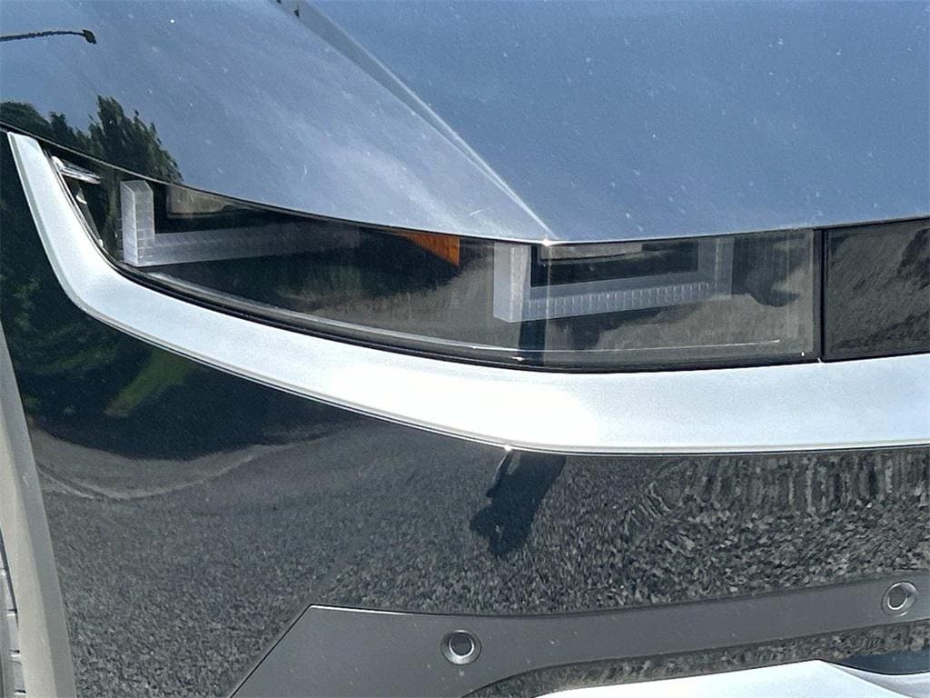 2025 Hyundai IONIQ 5 SEL - Photo 9