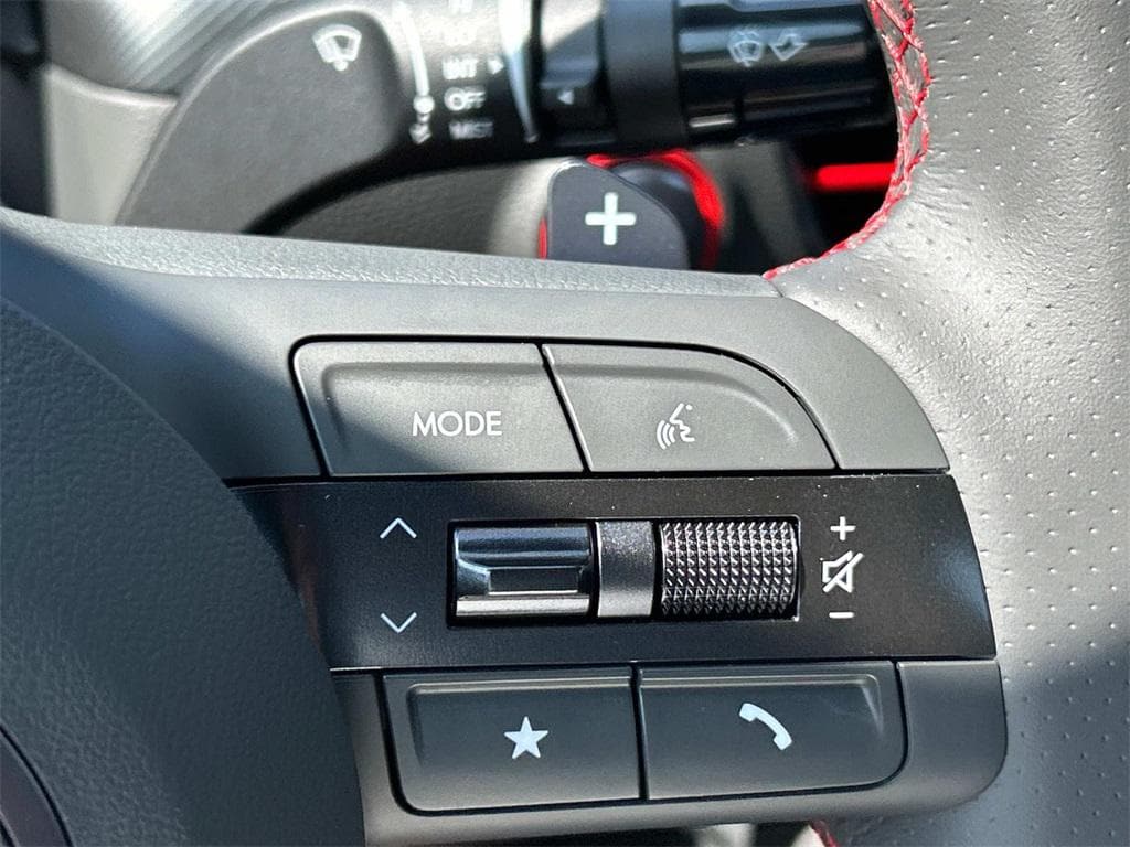 2025 Hyundai Sonata N Line - Photo 30