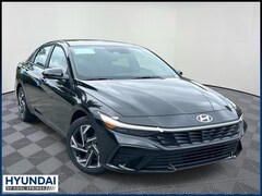 2025 Hyundai Elantra SEL Sport Sedan