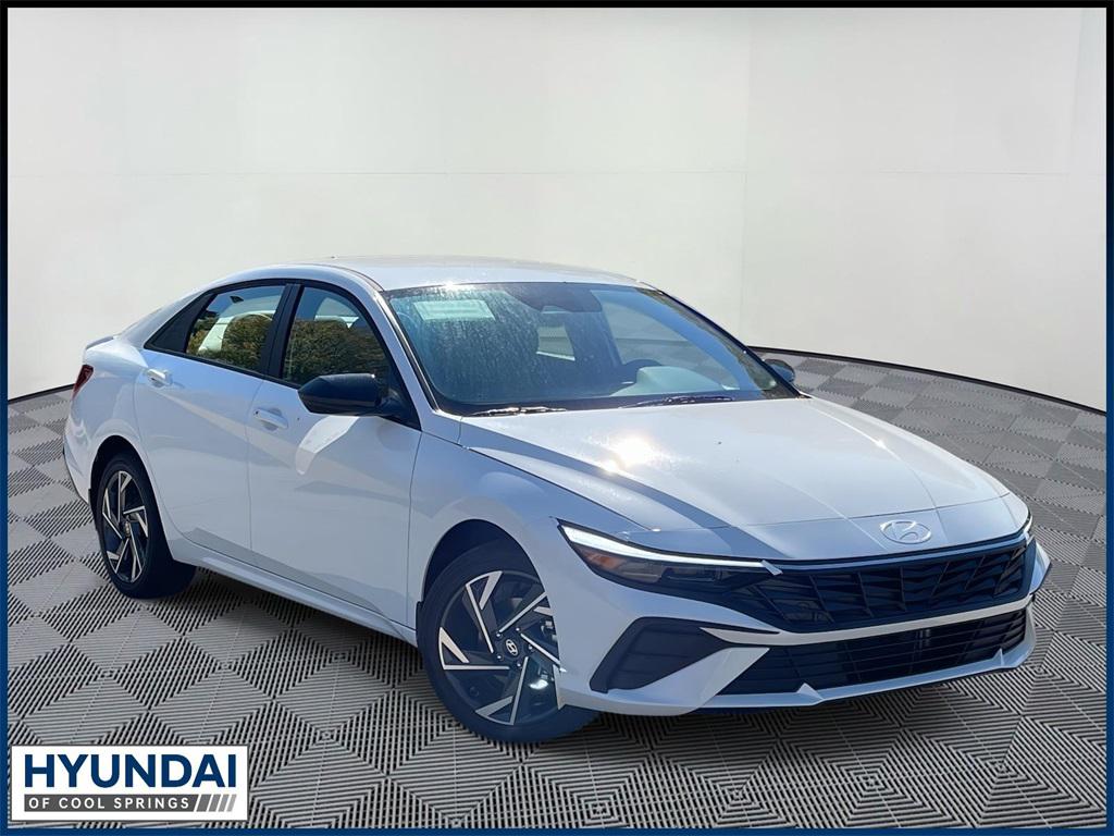 2025 Hyundai Elantra Blue's photo
