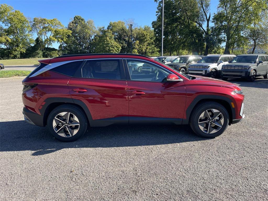 2026 Hyundai Tucson SEL Convenience photo 2