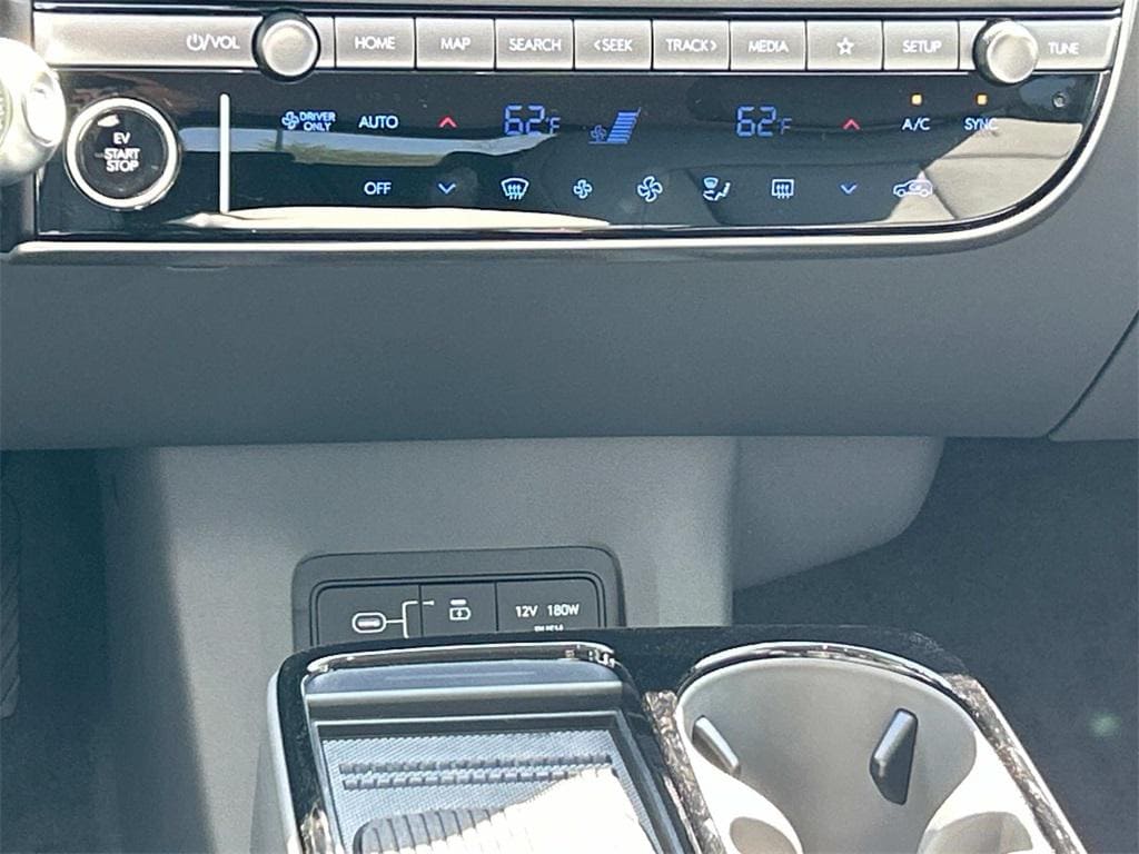 2025 Hyundai IONIQ 5 SEL - Photo 26