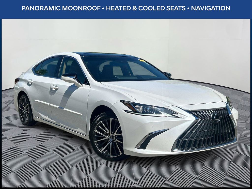 2022 Lexus ES 350 350's photo