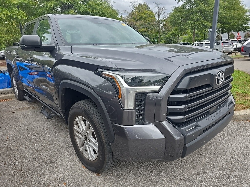 2024 Toyota Tundra SR5 photo 2