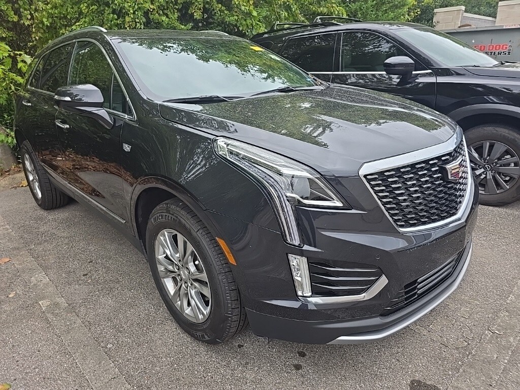 2020 Cadillac XT5 Premium Luxury photo 2