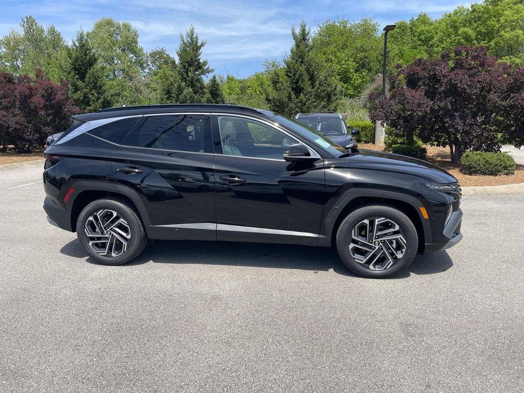 New 2026 Hyundai Tucson Hybrid Limited SUV