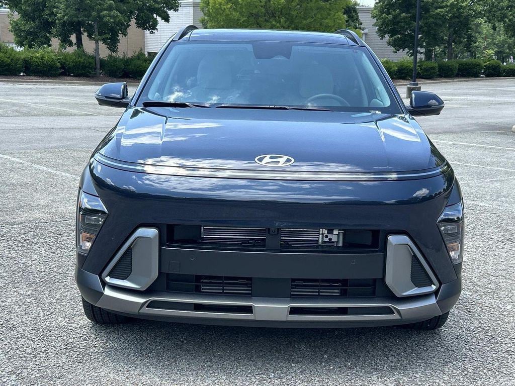 New 2026 Hyundai Kona Limited FWD SUV