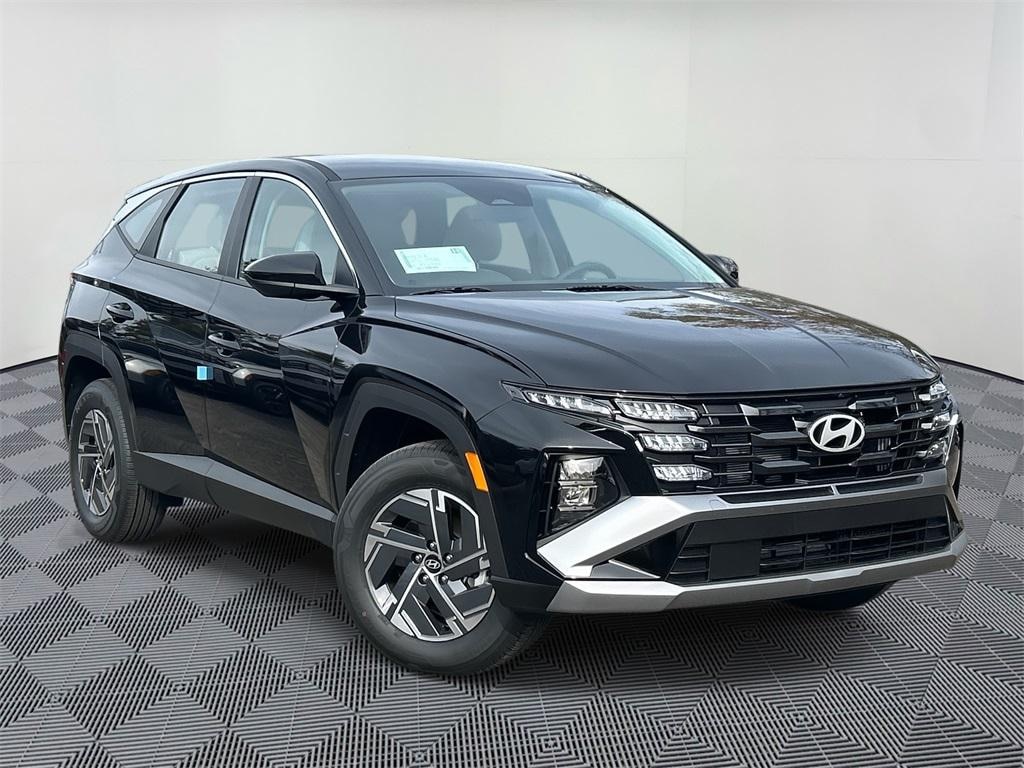 New 2026 Hyundai Tucson Hybrid Blue SUV