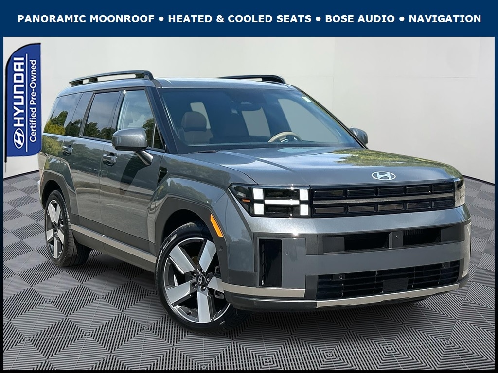 2025 Hyundai Santa Fe Limited's photo