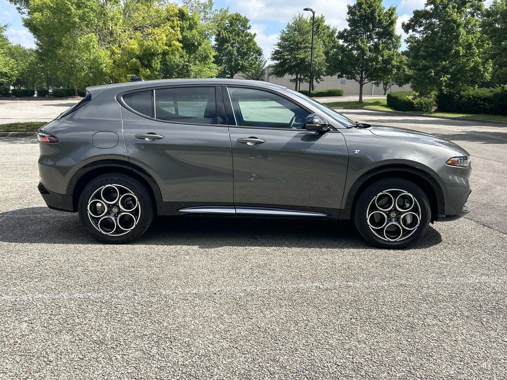 2024 Alfa Romeo Tonale TI - Photo 9