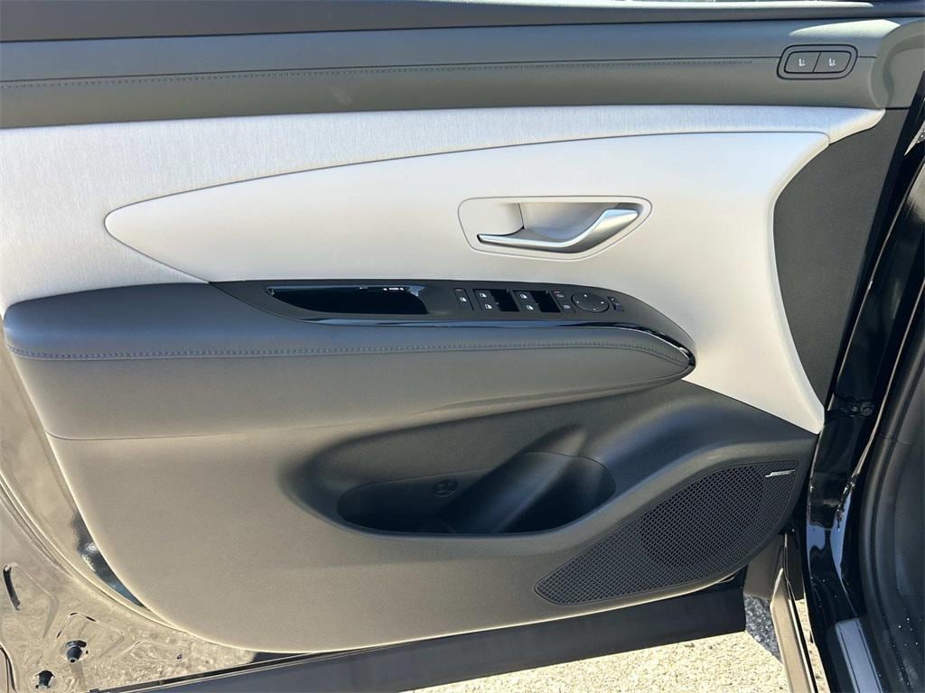 2026 Hyundai Tucson Limited - Photo 17