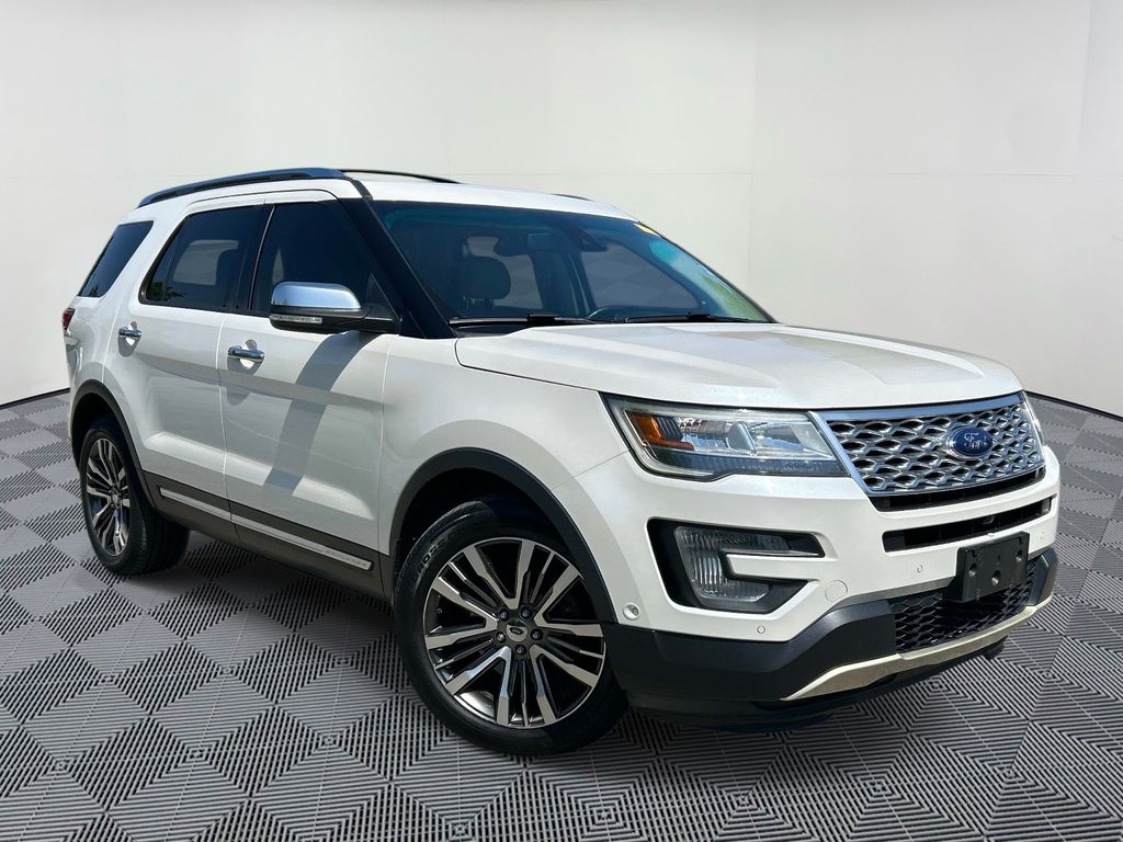 2016 Ford Explorer Platinum 4WD's photo