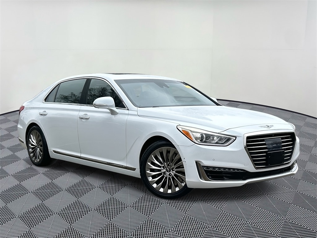 2019 GENESIS G90 Premium's photo