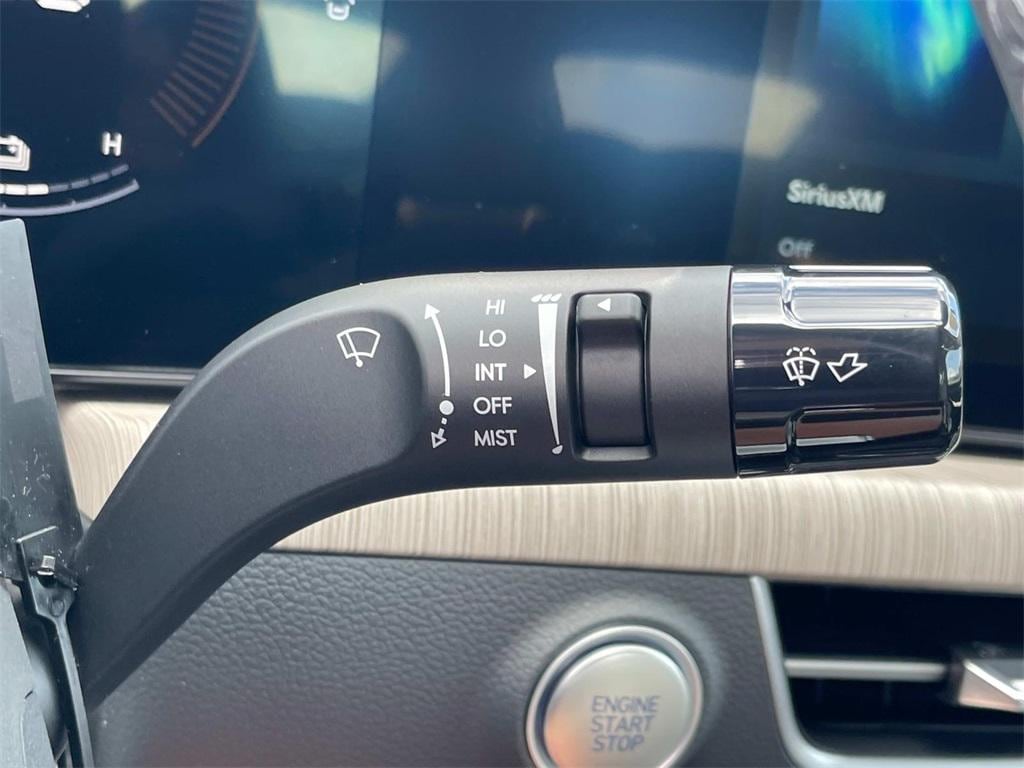 2025 Hyundai Sonata Hybrid SEL - Photo 37