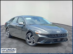 2025 Hyundai Elantra Limited Sedan