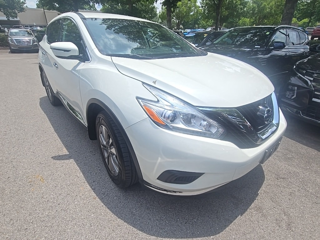 Used 2017 Nissan Murano S with VIN 5N1AZ2MH4HN174363 for sale in Franklin, TN