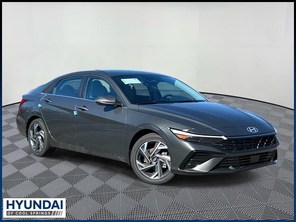 New 2026 Hyundai Elantra Limited Sedan