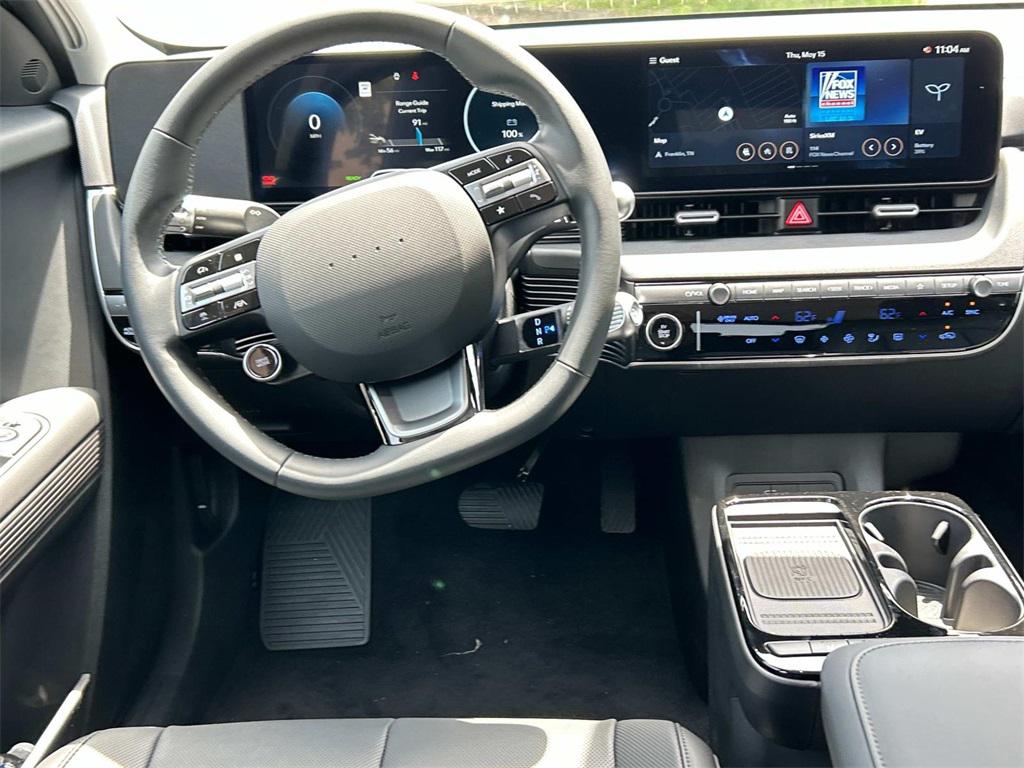 2025 Hyundai IONIQ 5 SEL - Photo 24