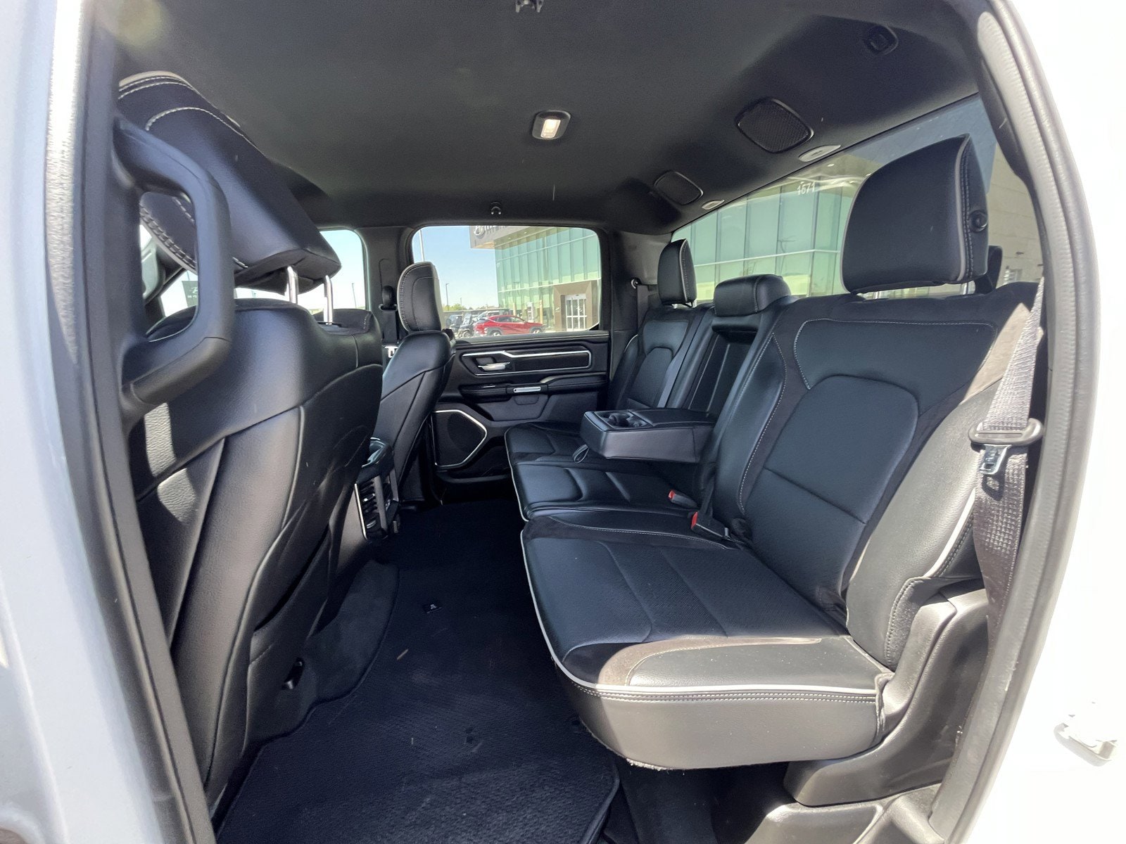 2024 RAM Ram 1500 Pickup Laramie - Photo 24