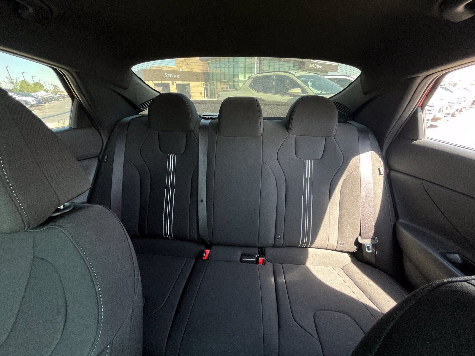 2025 Hyundai Elantra SEL - Photo 23