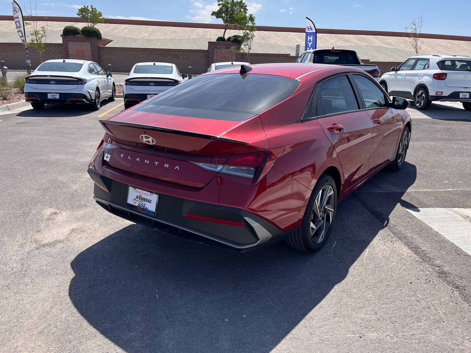 2025 Hyundai Elantra SEL - Photo 8