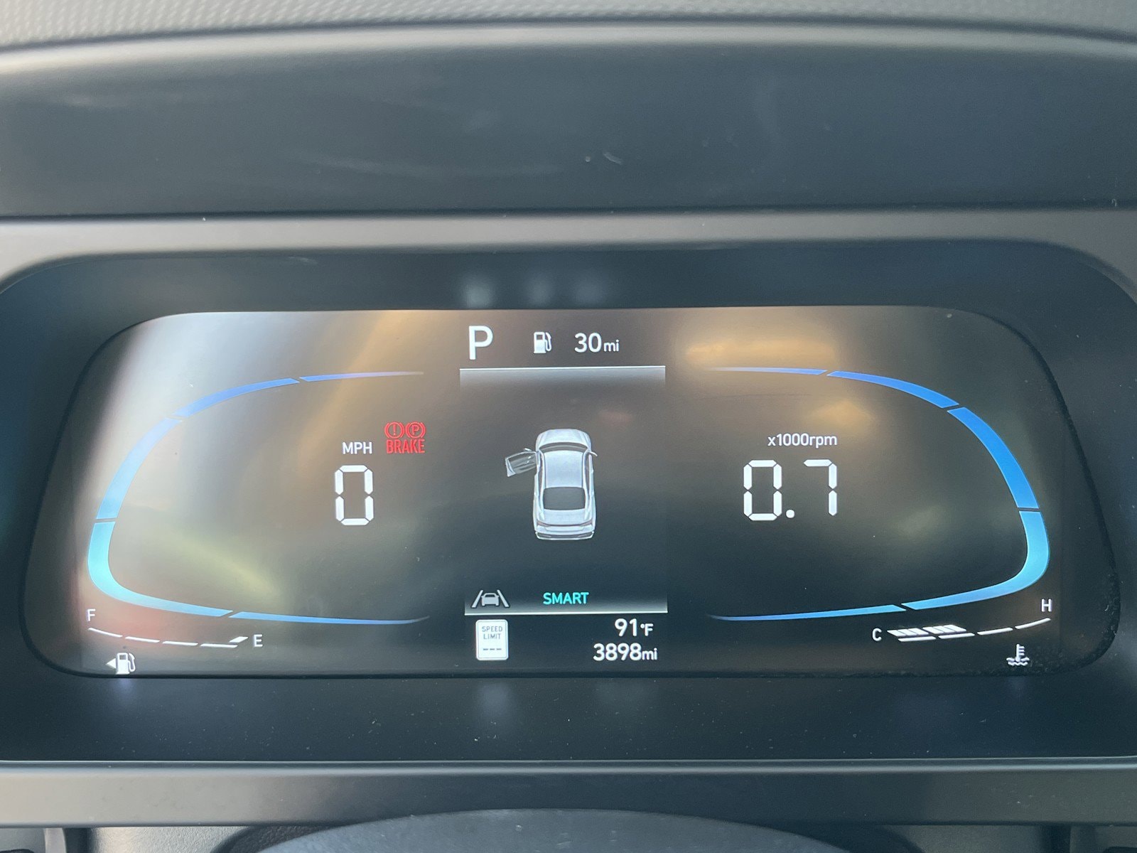 2025 Hyundai Elantra SEL - Photo 14