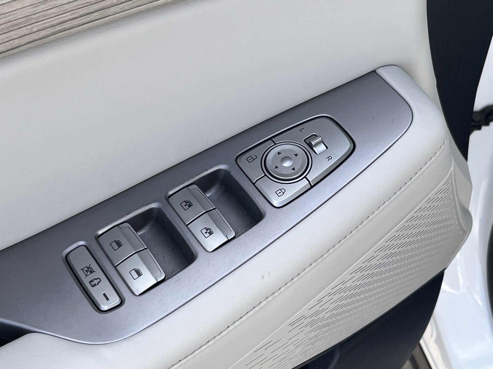 2022 Hyundai Palisade SEL - Photo 12