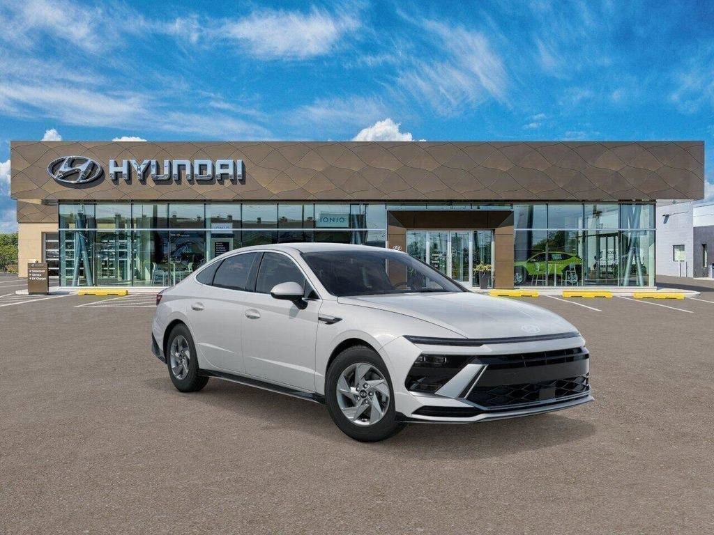 New 2026 Hyundai Sonata SE Sedan