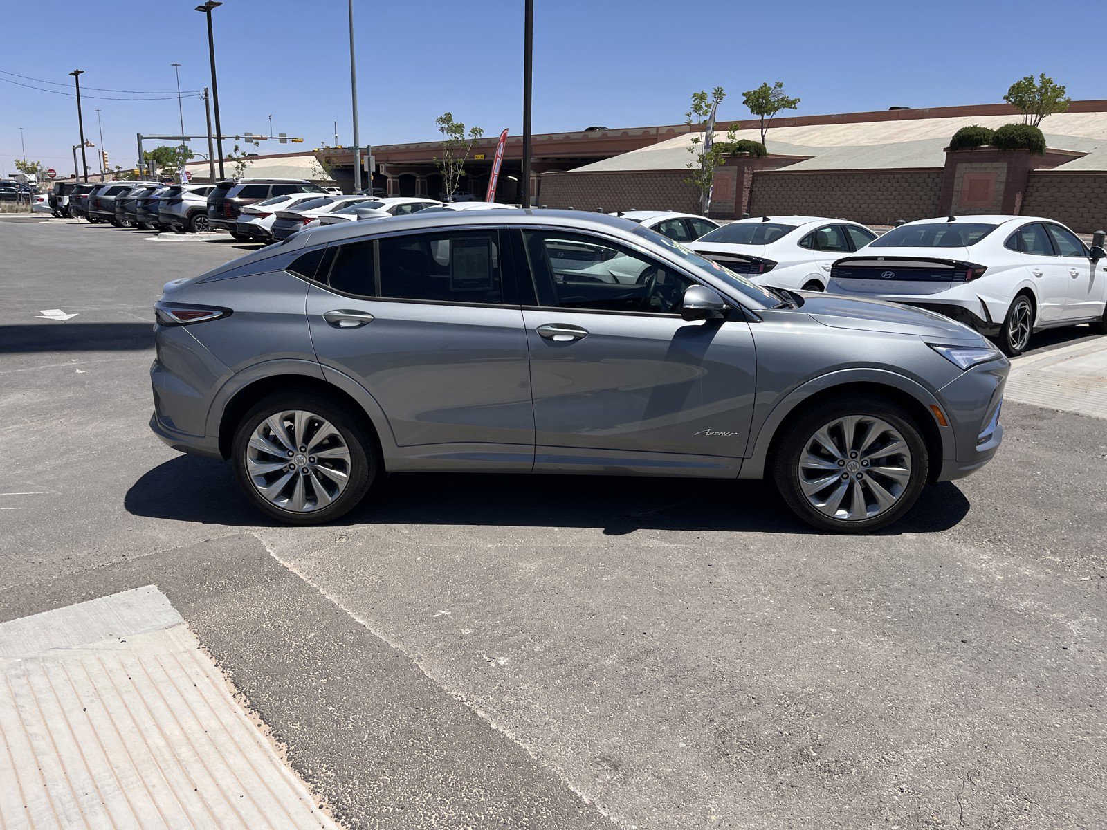 2025 Buick Envista Avenir - Photo 9