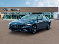 2025 Hyundai Elantra Limited Limited IVT