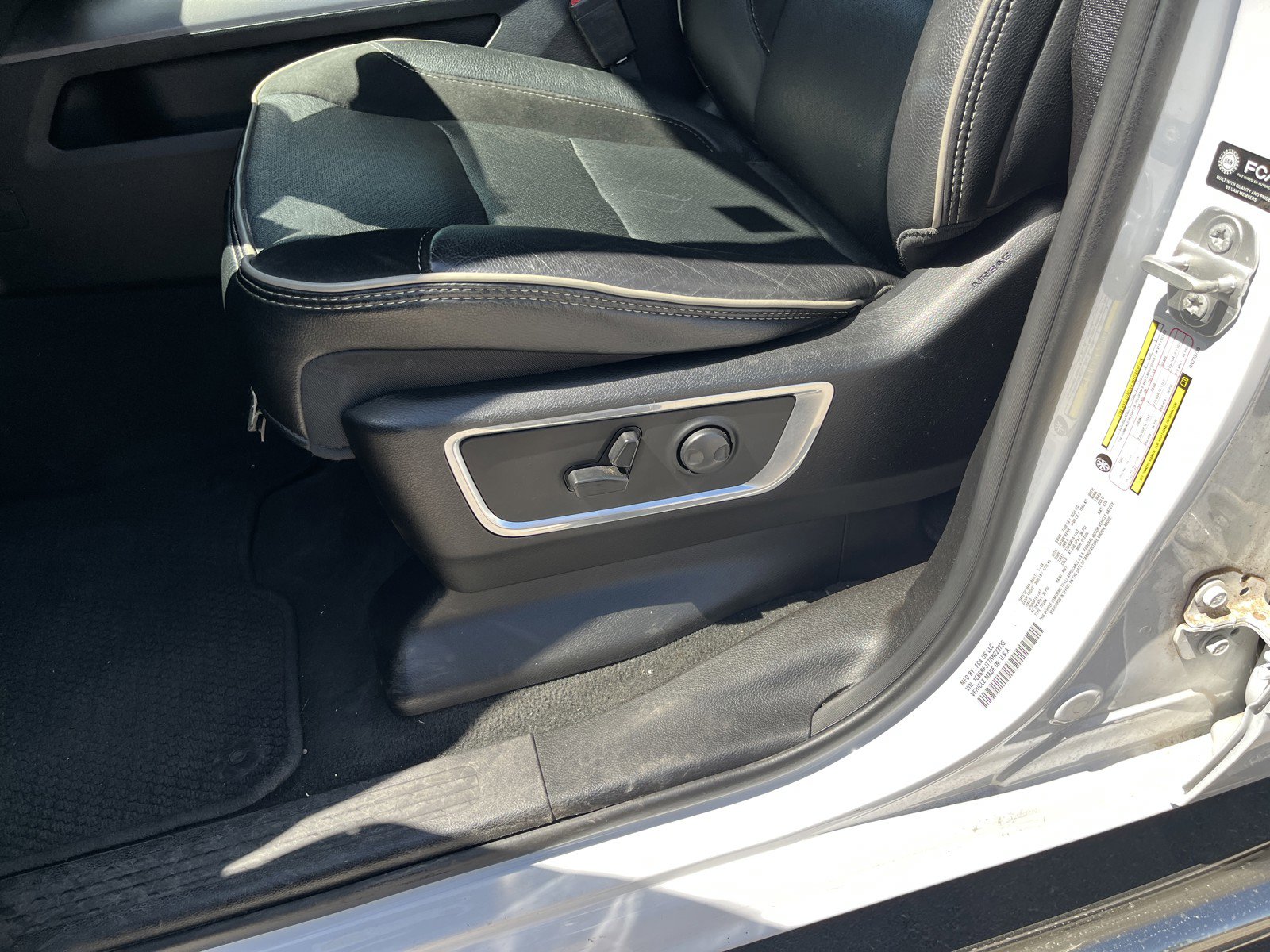 2024 RAM Ram 1500 Pickup Laramie - Photo 11