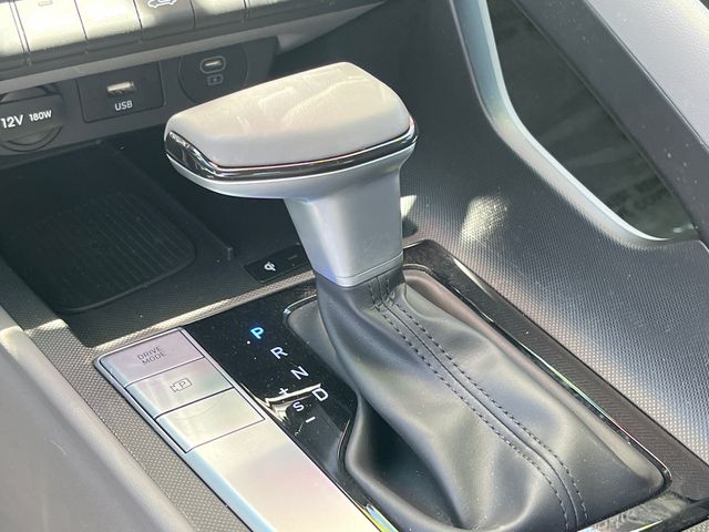 2025 Hyundai Elantra SEL - Photo 21