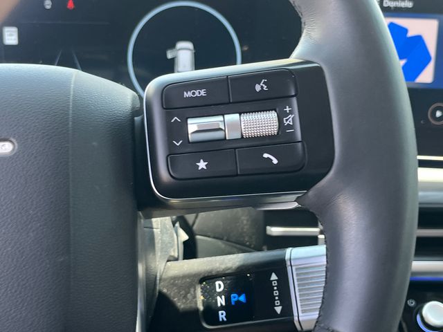 2024 Hyundai Santa Fe Limited - Photo 18
